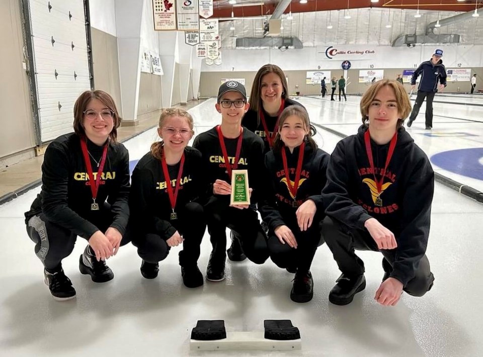 central-mixed-curling-team-2024
