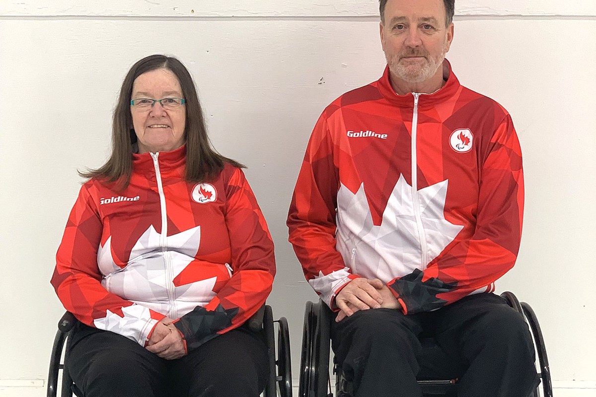 Photo of Wright a Unseev prehrali so Slovenskom vo World Wheelchair Curling Mixed Doubles.