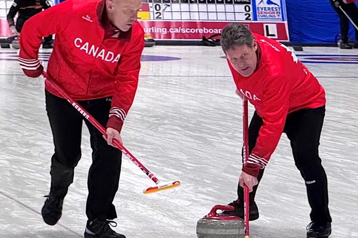 Regina’s Randy Bryden qualifies for playoff round at World Senior Men’s Curling Championship