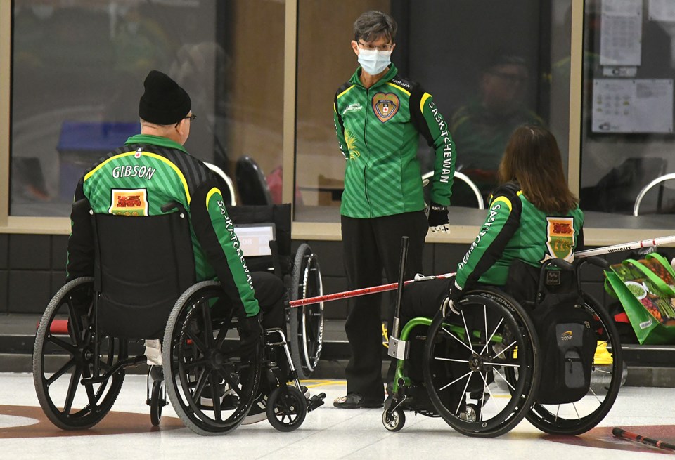 Wheelchair curling Arguin coach