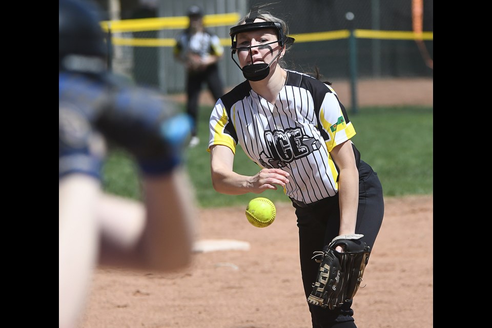 Emily Smuk delivers a pitch in the U15 A Ice’ s final round robin game.