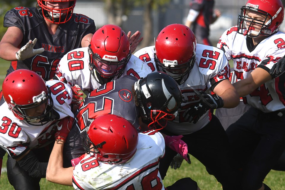 Vanier's Teagan Bennett didn't have a lot of running room on this play...