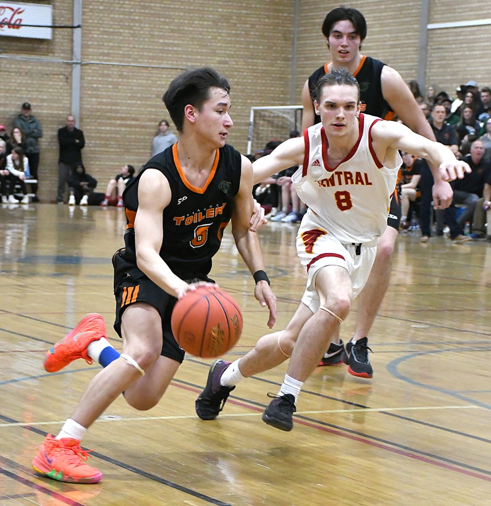 boys-basketball-city-final-geddes