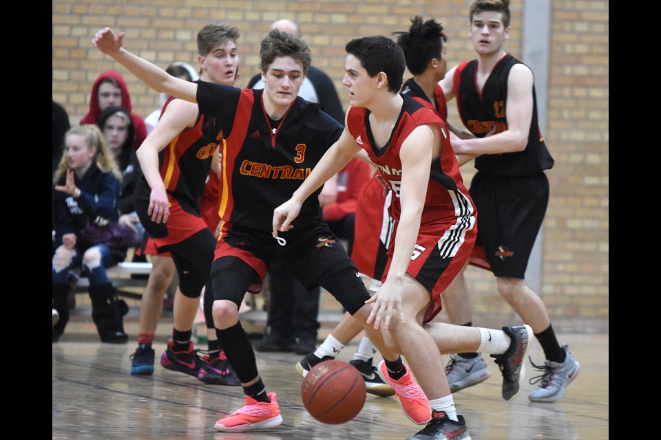 Kyle Boughen, Riley Seaborn, Ethan Johnson and the rest of the Central Cyclones will be gunning for 4A boys Hoopla gold Saturday afternoon.