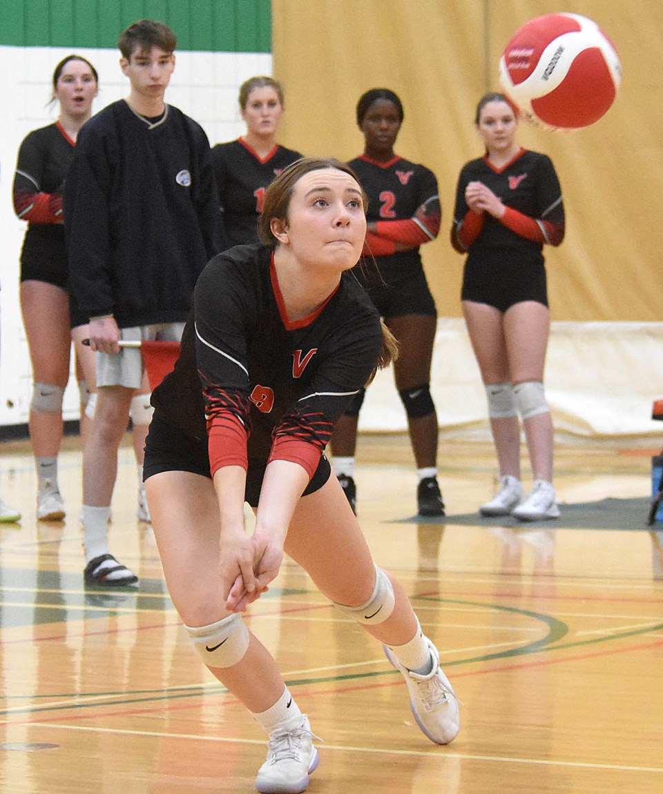 peacock-vanier-girls-volleyball-5