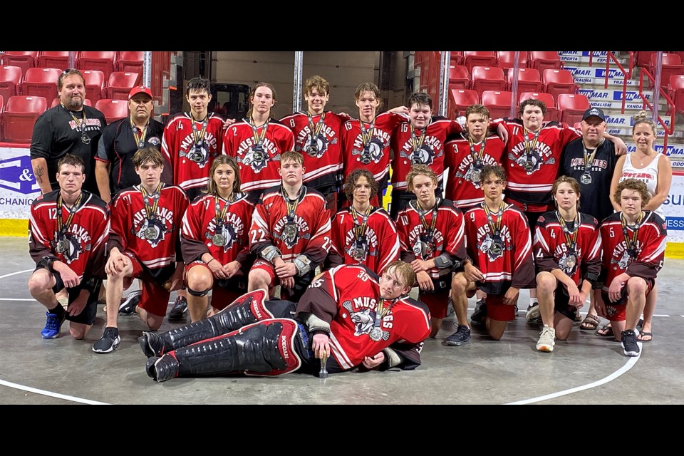 The Moose Jaw 16U Mustangs with their provincial silver medals on Sunday afternoon.