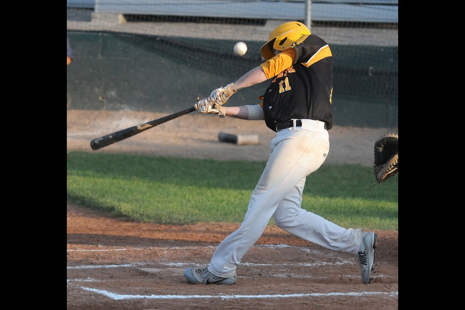 Blake Gallagher fouls off a pitch early in the game.