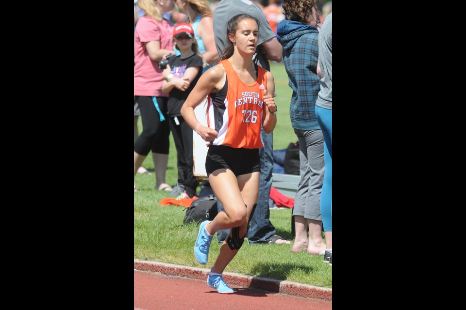 Peacock's Allison Grajczyk-Kelinski competes in the senior girls 1,500 metres on her way to winning bronze.