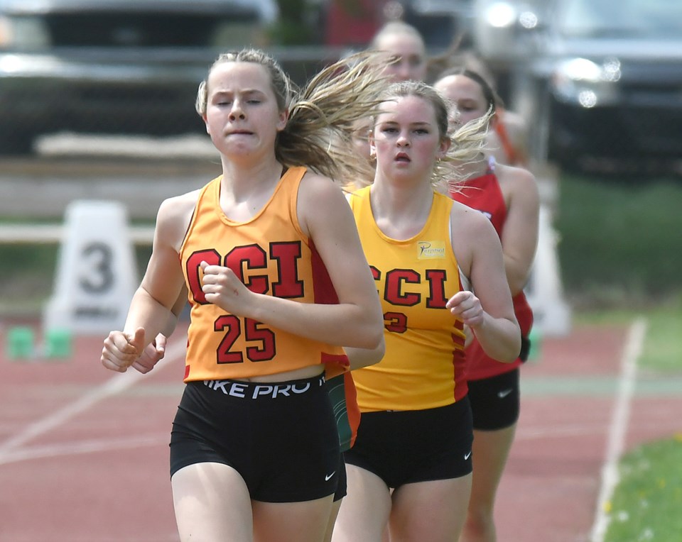 track-districts-girls-1500