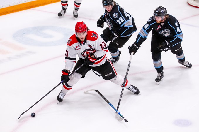 Oil Kings chase the crown into 2nd round playoffs with win over