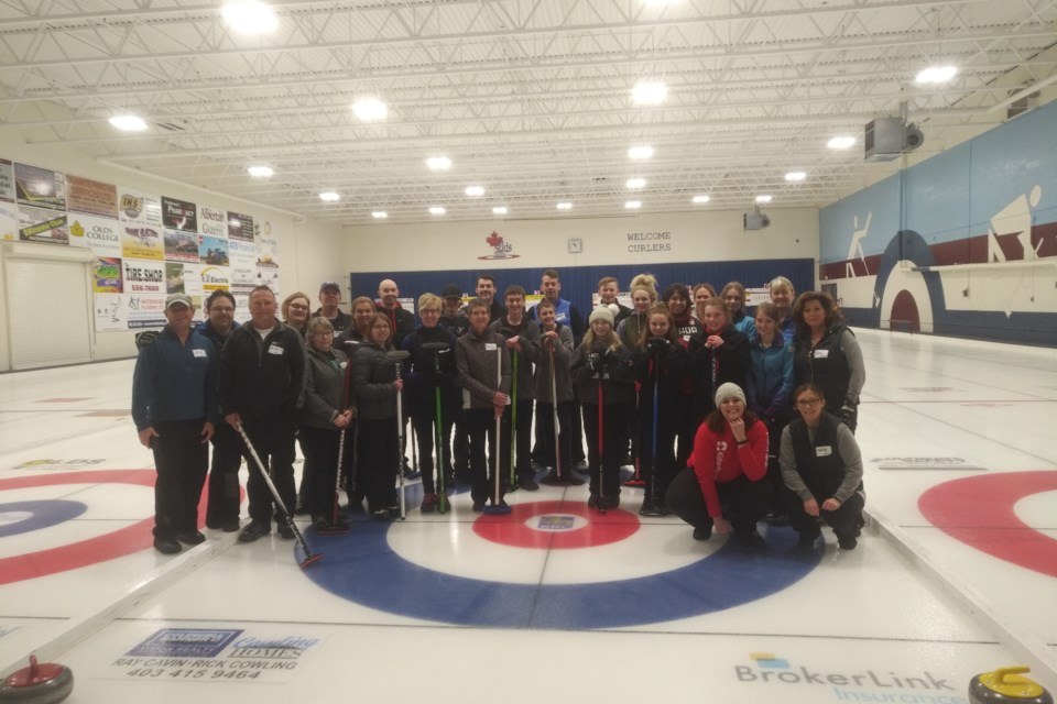 High calibre coaches curlingclinic