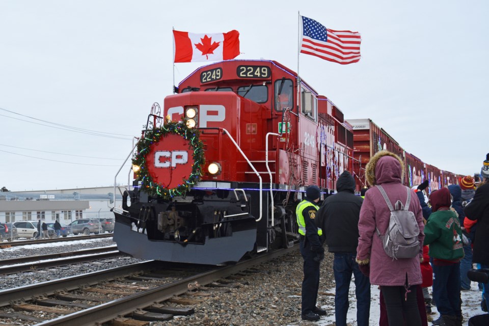 Holiday Train 2 WEB