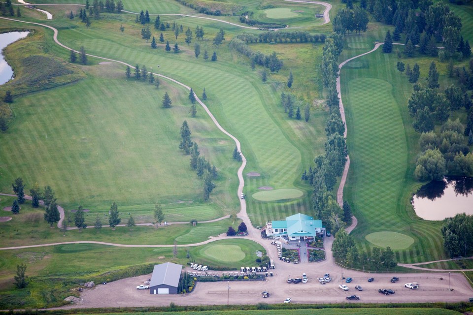 MVT aerial Olds golf course