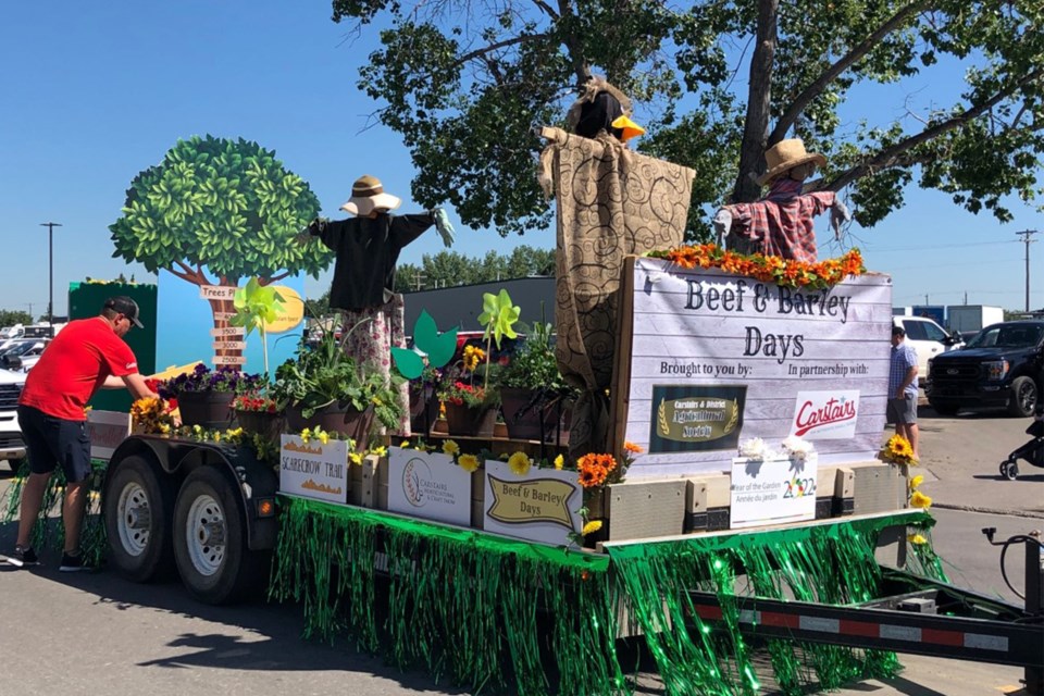 The Carstairs Agricultural Society's float in the Beef & Barley Days July 16 parade shows off this year's theme of Year of the Garden.
Dan Singleton/MVP Staff