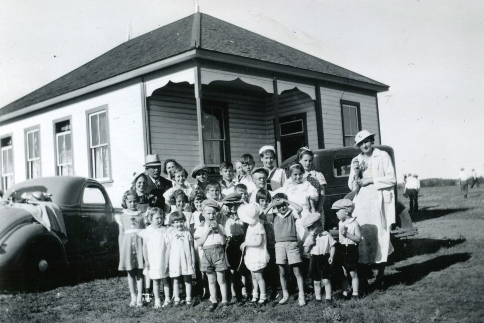 MVT Betchton School 1936