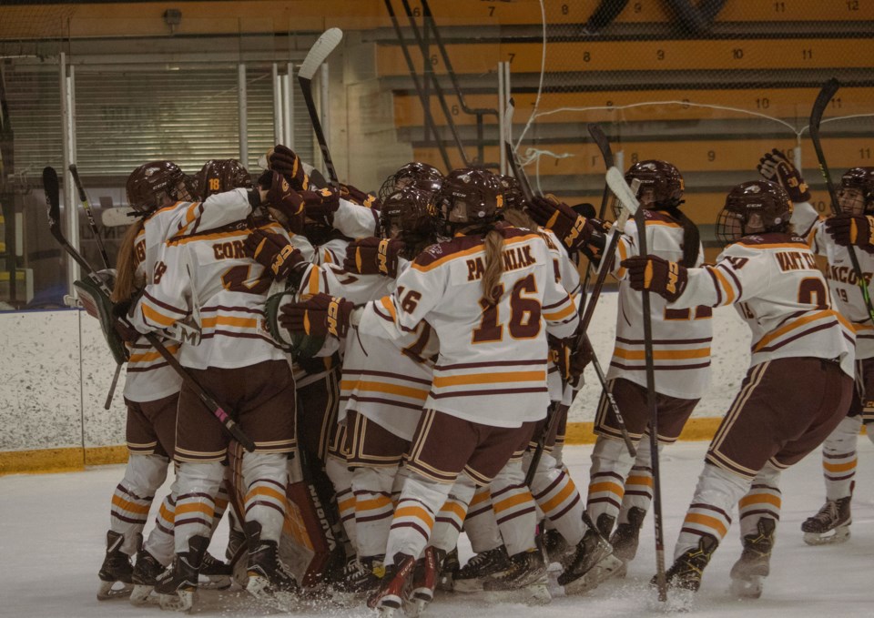 mvt-broncos-womens-hockey-file