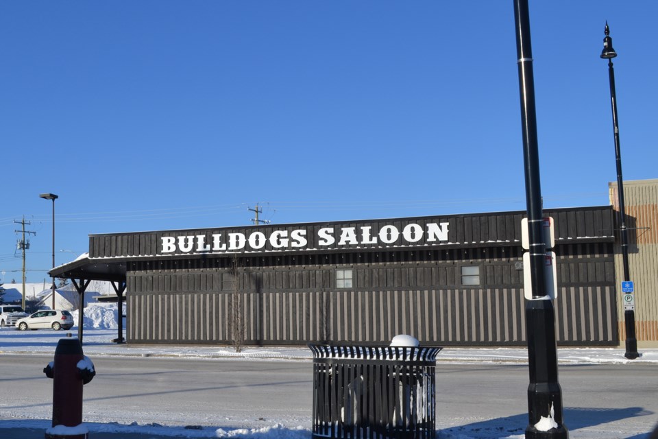 MVT Bulldogs Saloon 1