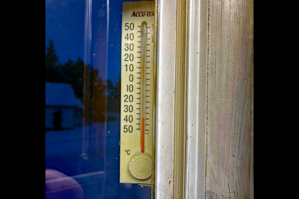 This weekend's cold snap is expected to dip in the -45C to -50C range throughout Innisfail and the region but it will start to warm up on Monday to normal seasonable temperatures. Facebook photo