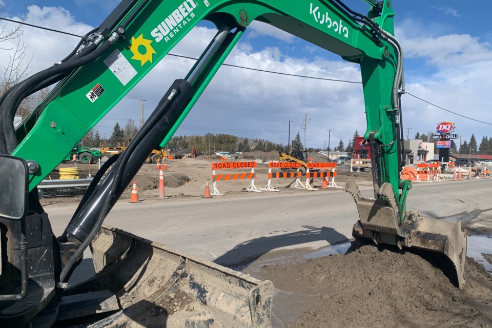 Construction crews have recently been busy preparing the detour route for westbound traffic going through Sundre’s downtown core that is expected to open in early April. While eastbound traffic will continue along Highway 27-Main Avenue, westbound motorists will be directed north up 1st Street NW and along 1st Avenue NW – also known as Myron Thompson Avenue – before reconnecting with the highway over a temporary road that comes around behind the new Dairy Queen.  
Simon Ducatel/MVP Staff 