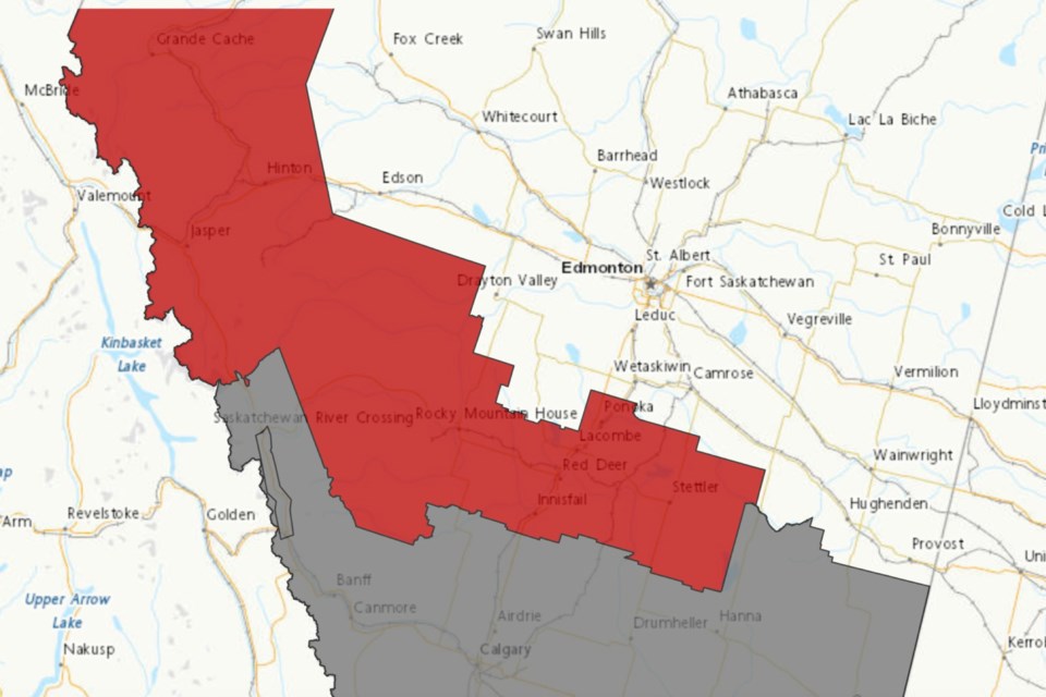 mvt-innisfail-bowden-snowfall-warning-march-19