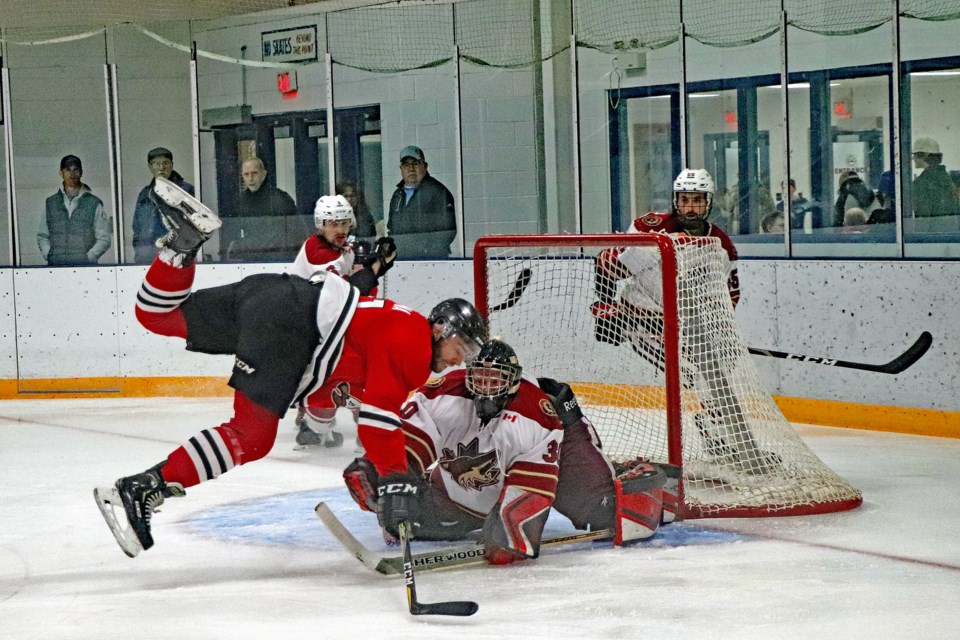 The Innisfail Eagles and Cremona Coyotes in action last fall at the start of the 2022-23 Chinook Hockey League season. The Eagles are solidly in first place while the Coyotes sit last in the three-team league. 
File photo/MVP Staff


