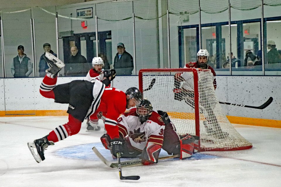 The Innisfail Eagles and Cremona Coyotes in action last fall at the start of the 2022-23 Chinook Hockey League season. The Eagles are solidly in first place while the Coyotes sit last in the three-team league. 
File photo/MVP Staff

