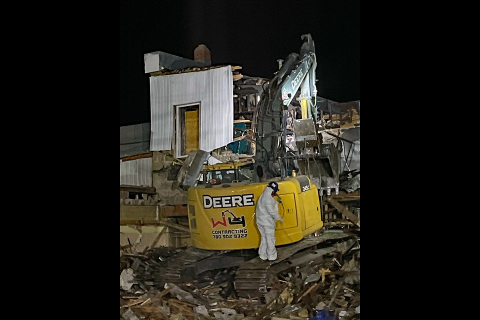 The demolition of the Globe Coliseum on Nov. 8 was an all day operation that began early in the morning and lasting until late at night. Johnnie Bachusky/MVP Staff
