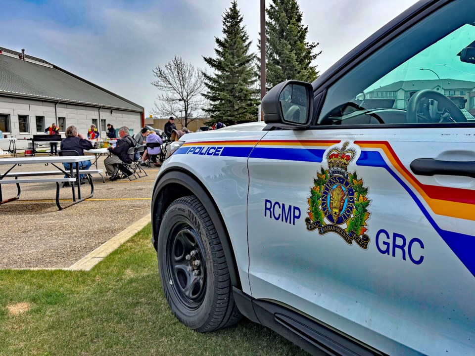mvt-innisfail-rcmp-constractor-scams-may-12-2025