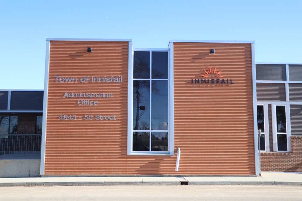 MVT Innisfail town hall exterior 2022
