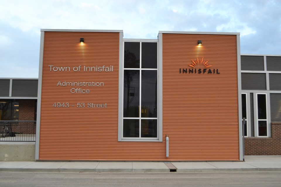 MVT Innisfail town hall franchise fees