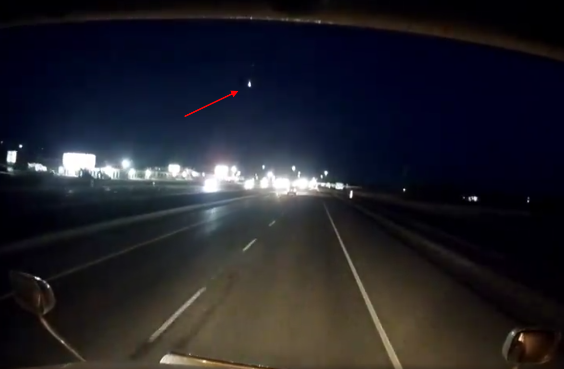 object by Sundre trucker's dash cam likely a rock from meteor shower - MountainviewToday.ca