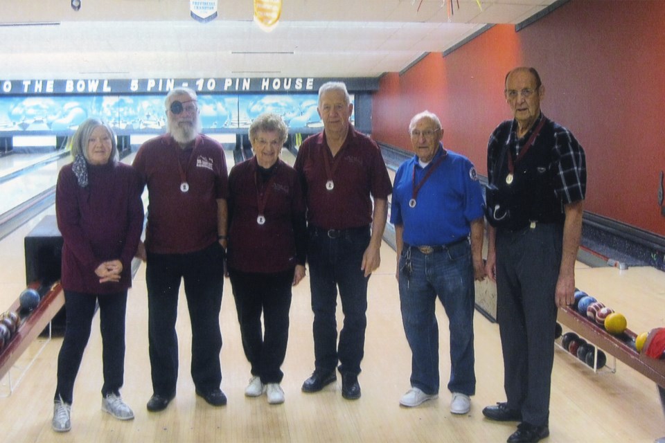 MVT Olds bowling team