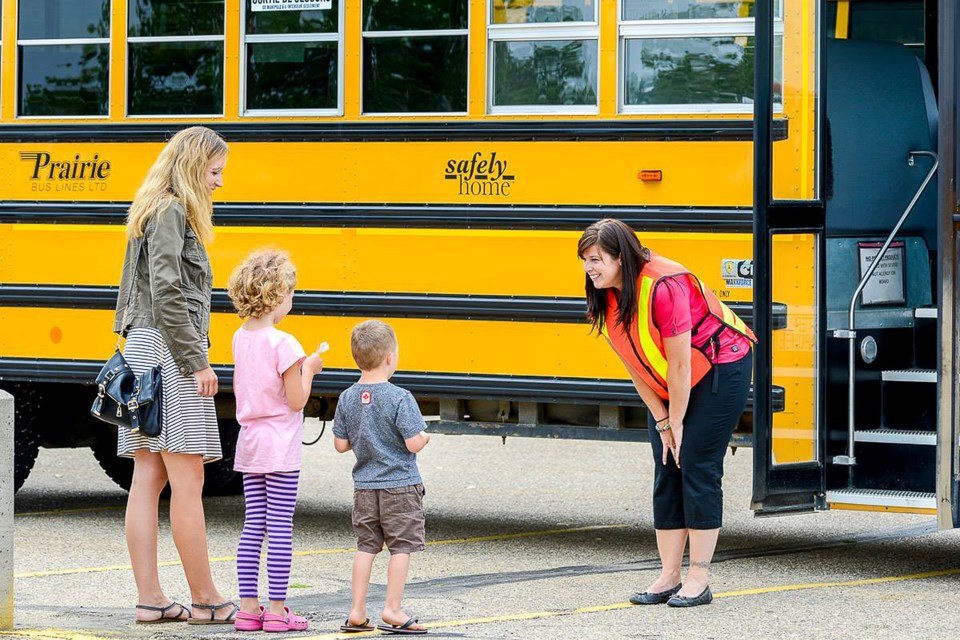 mvt-prairie-bus-lines-on-demand-innisfail-transit-service