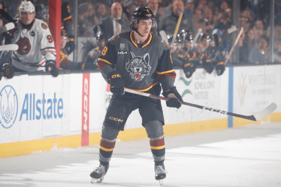 mvt-ronan-seeley-chicago-wolves