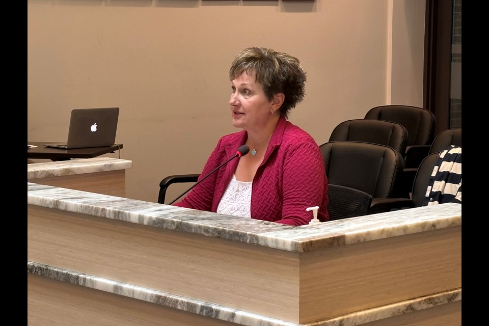 Tammy Thompson, president of the Rotary Club of Innisfail, pitches town council on May 21 on the idea of a partnership with the Town of Innisfail to create a new pump track on the old BMX location at the bottom of Centennial Hill. Johnnie Bachusky/MVP Staff