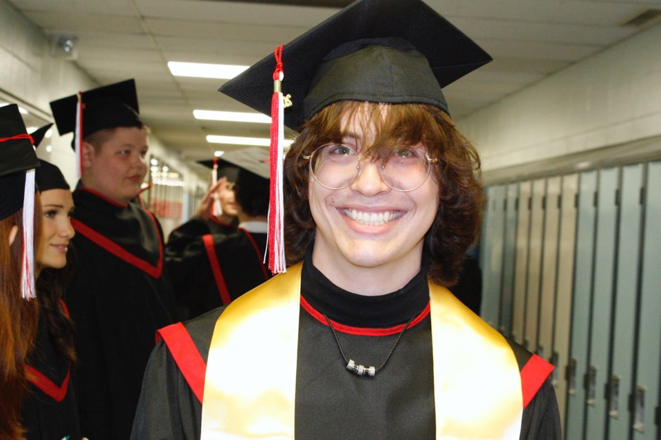 Sam Botheras was the Sundre High School Class of 2025’s valedictorian, and in concluding his address encouraged his classmates to always be kind to others and “show love as often and as powerfully as you can.” Simon Ducatel/MVP Staff