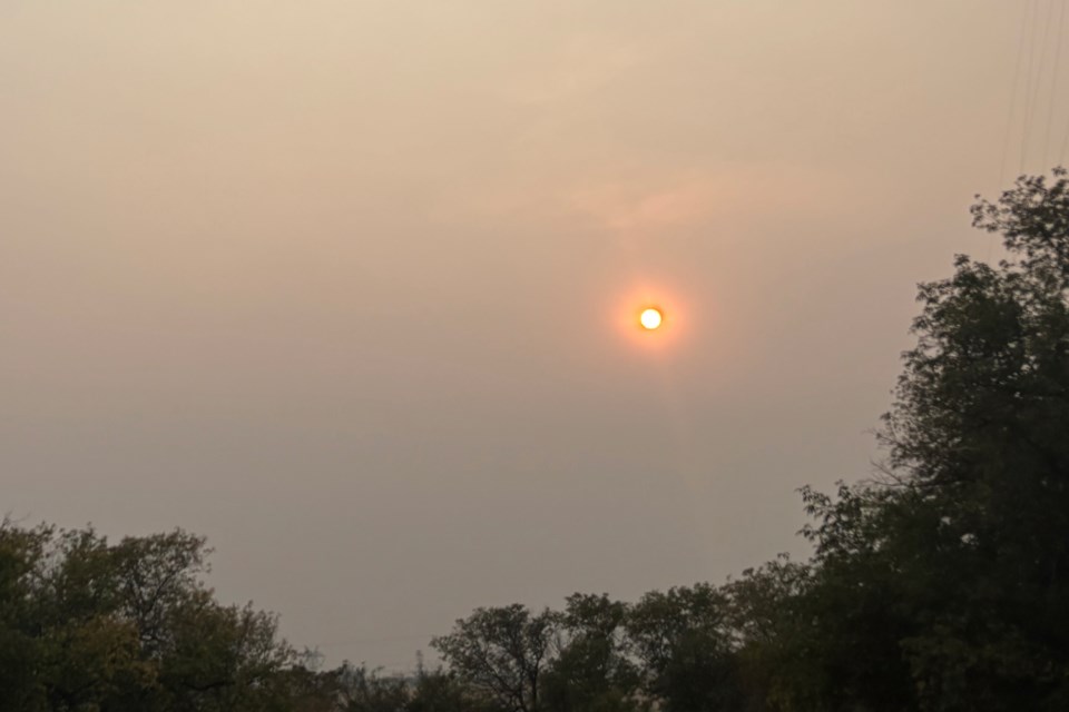 mvt-smoke-sun