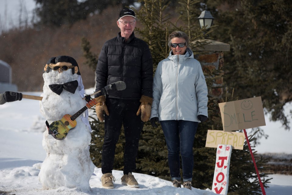 MVT snowman fun for isolated family-1