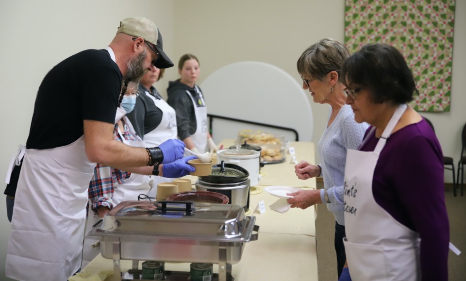 mvt-soup-kitchen-opens-1