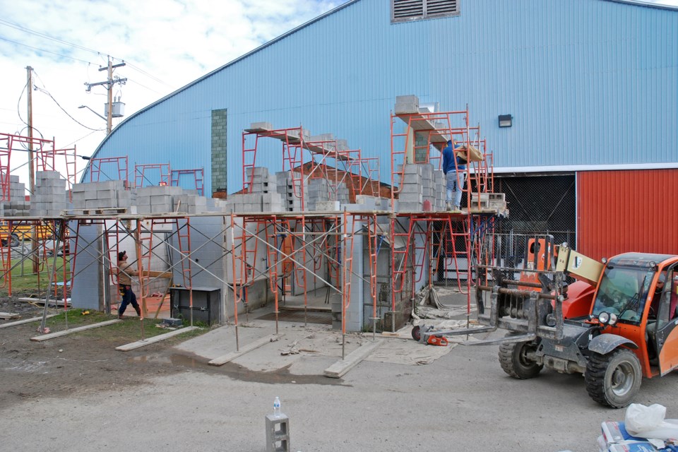 A crew with Supreme Renovations and Finishing Ltd. recently got to work on heightening the walls for the portion of the arena that houses the ice plant.
Simon Ducatel/MVP Staff