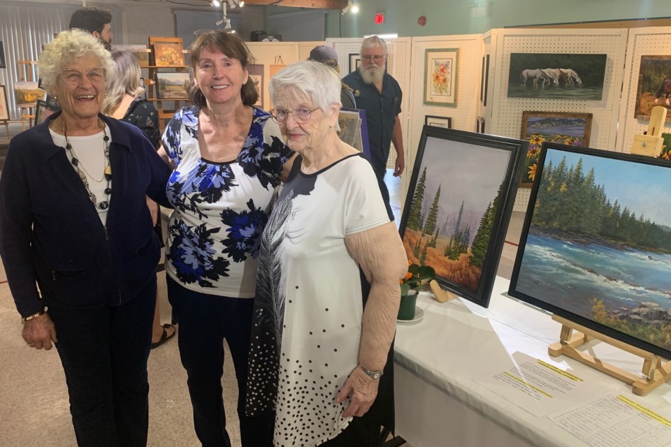 From left: Anke Klapp, a member of the arts group of approximately 40 years, and founding members Lila Weiss, vice-president, and Mona Kibblewhite. Simon Ducatel/MVP Staff