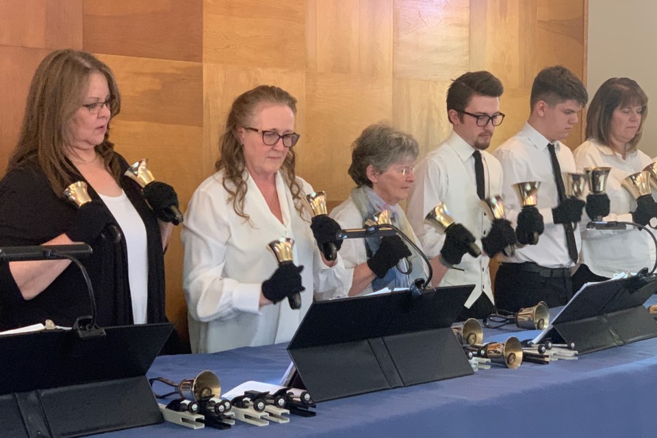 The Sundre United Church welcomed a large crowd on the afternoon of Sunday, April 6 for the first of two spring concerts featuring performances by the Sundre Community Choir Handbells and Chimes.
Simon Ducatel/MVP Staff