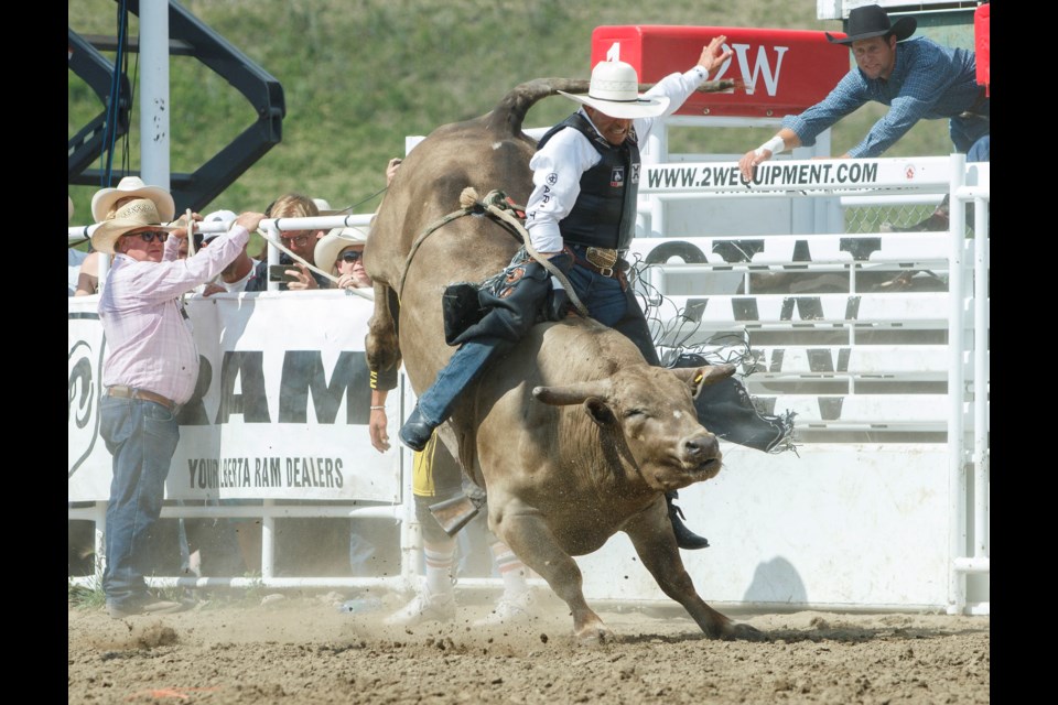 A fearless Edgar Durazo, from Mexico, blew the crowd away with an impressive bull ride during Saturday’s final afternoon performances, making hanging on for eight seconds almost look easy as he scored 87.5 points to win top spot in the event and earn $3,369. 
Photo courtesy of Image by Maila