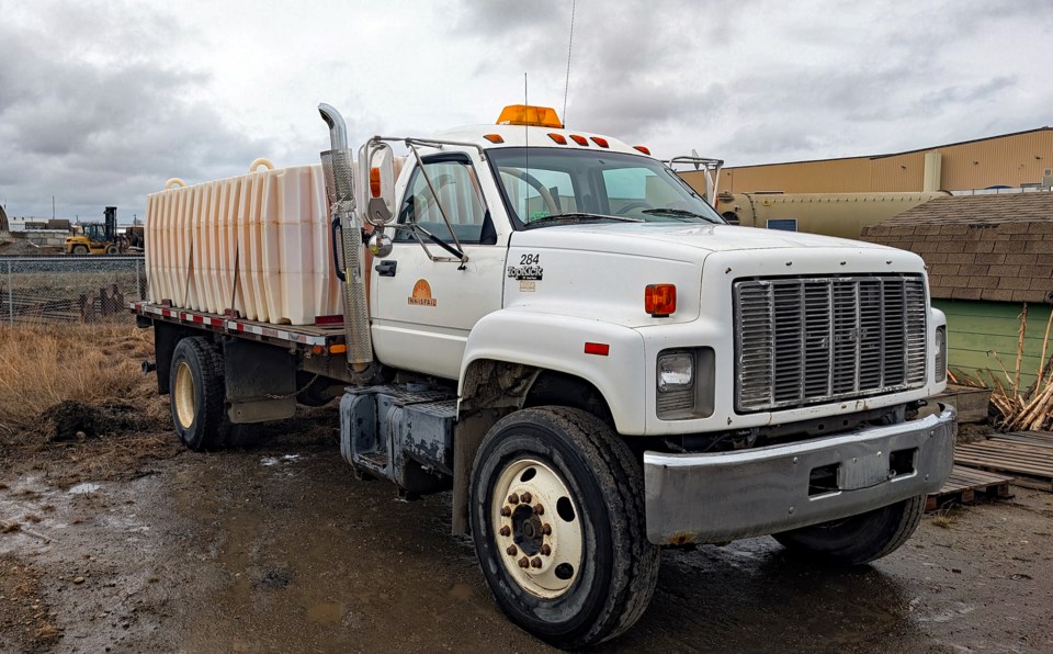 mvt-town-of-innisfail-old-water-truck-2025