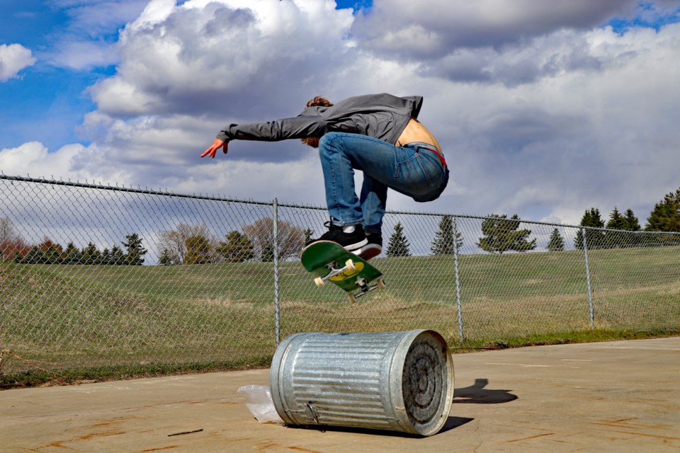 WEB Skateboarder 3 May 2020