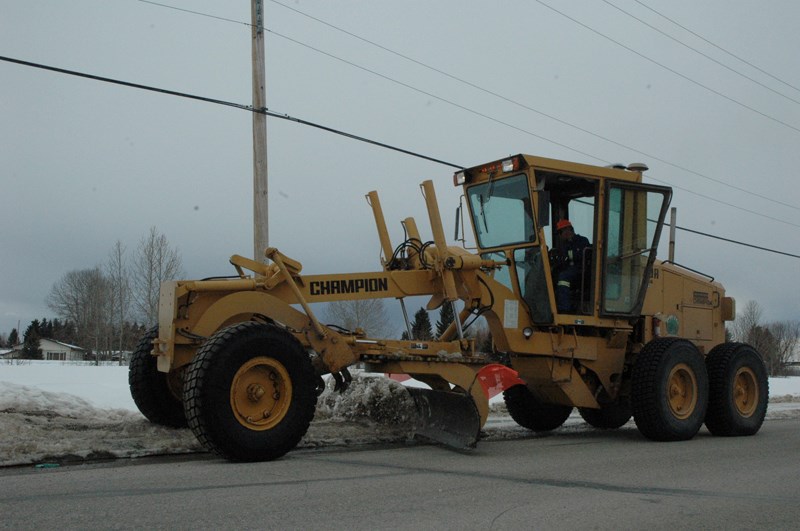 Crews clean Sundre streets