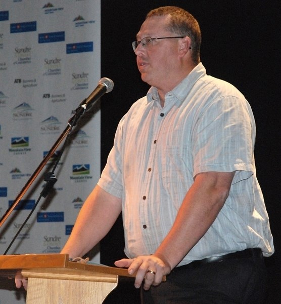 Steven Muth, president of the High River Chamber of Commerce, was this year&#8217;s guest speaker at the Sundre Business Awards.,