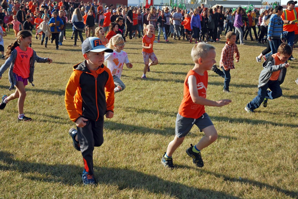 River Valley School students enthusiastically start their annual Terry Fox Run on Friday, Sept. 29.