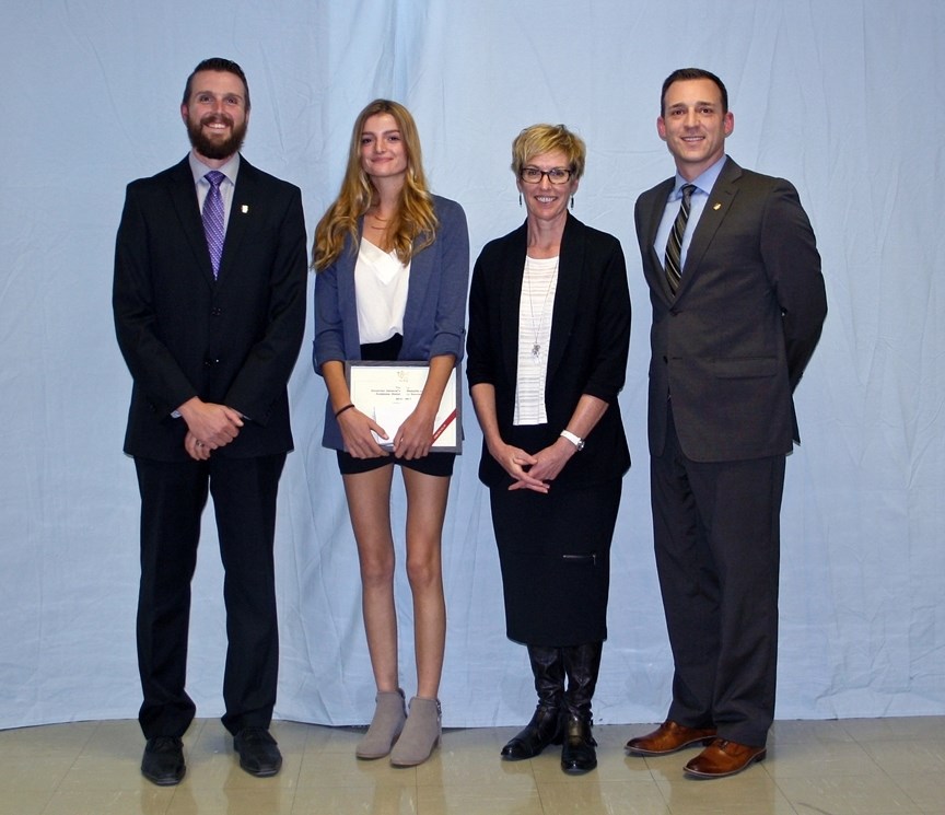Sundre High School 2016 graduate Kiki Landsbergen was recently presented with the Governor General&#8217;s Bronze Medal Award during the annual academic awards night, held