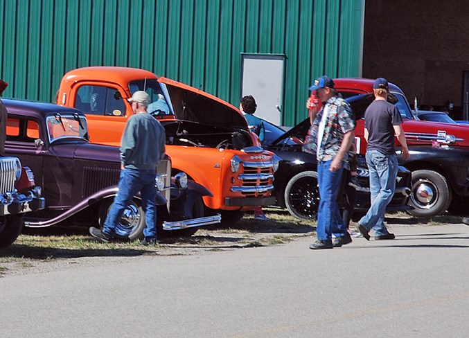  A row of vintage vehicles offered visitors the chance to check out some other impressive machines.